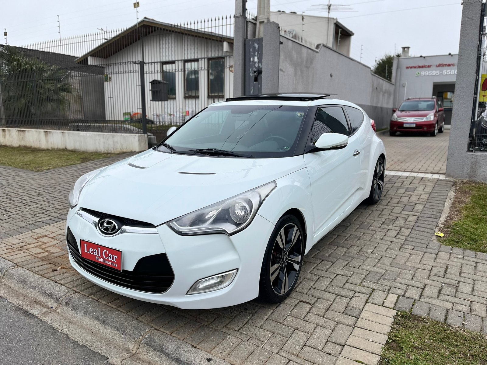 VELOSTER